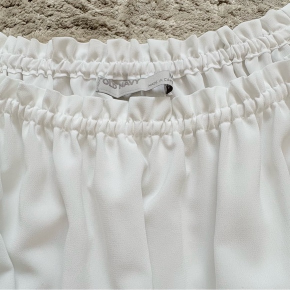 Old Navy White Puff Sleeve Balloon Hem Peasant Top Size Medium - Picture 4 of 11